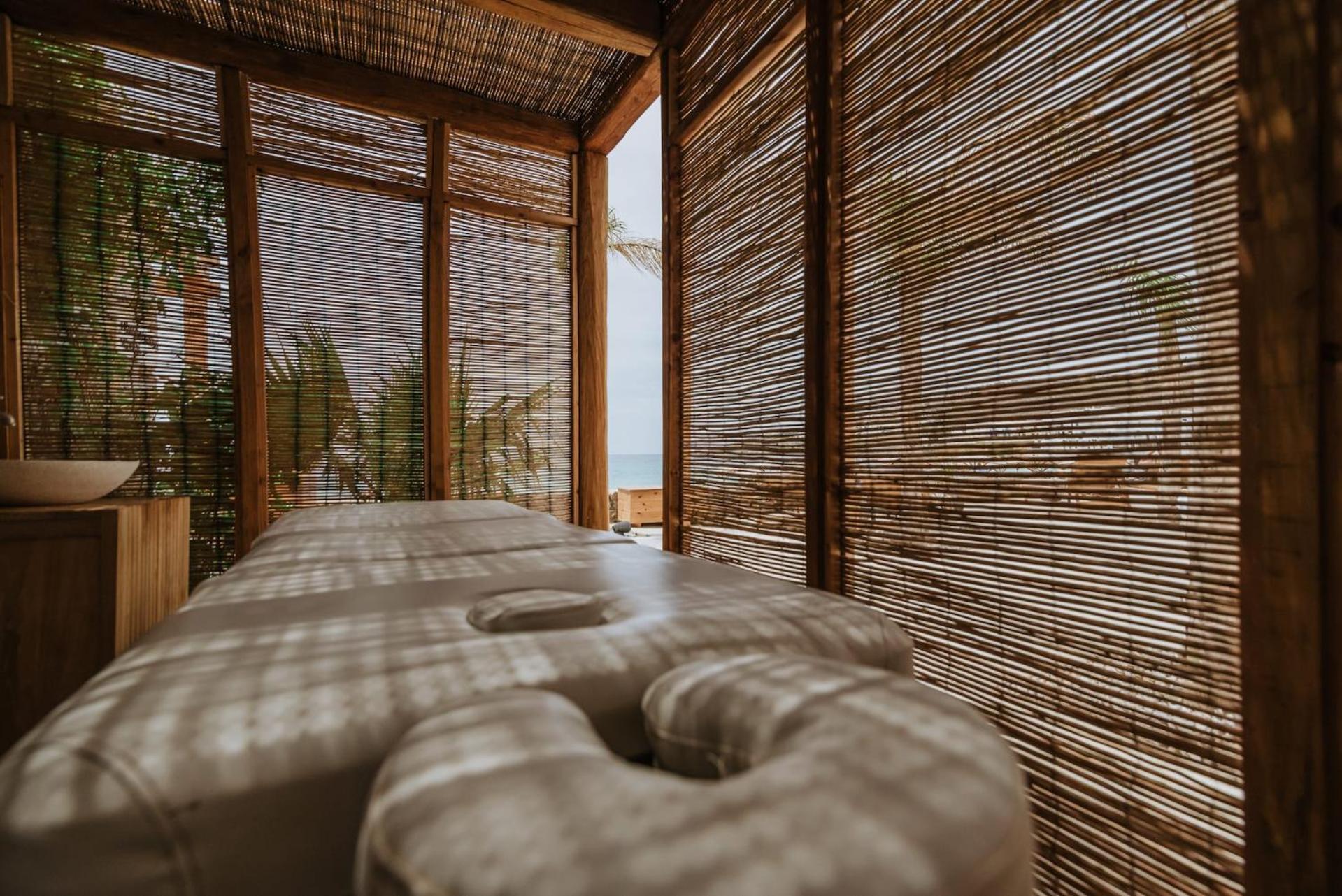 Отель Branco Mykonos 5*